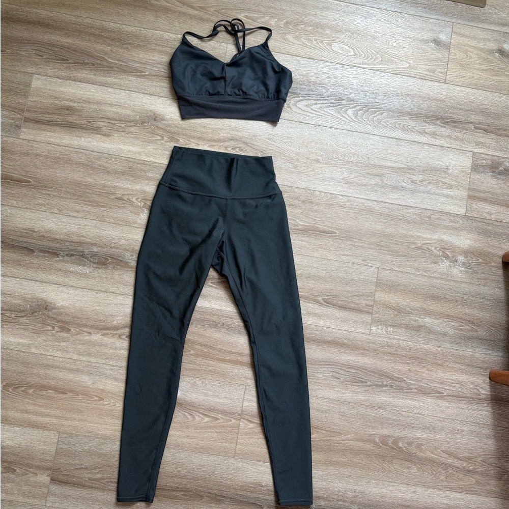 Black Sports Bra and Leggings Set